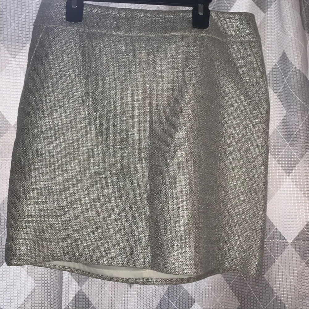 WHBM Skirt Metallic Gold Textured Shimmery Size 4 EC